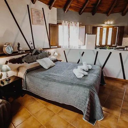 Casa di campagna Chozos Rurales El Solitario Banos De Montemayor