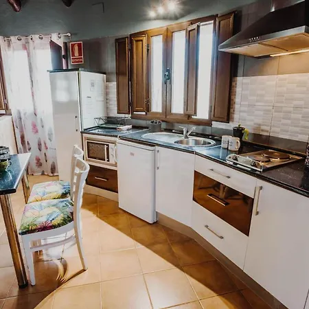 Casa di campagna Chozos Rurales El Solitario Banos De Montemayor