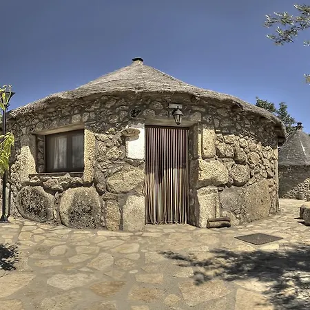 Chozos Rurales El Solitario Banos De Montemayor