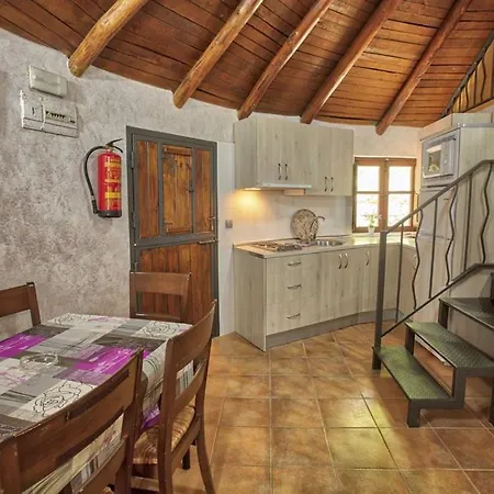 Casa di campagna Chozos Rurales El Solitario Banos De Montemayor