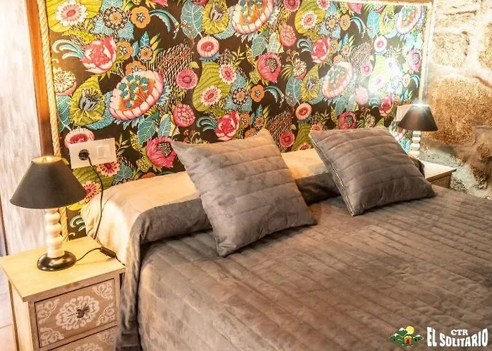 Chozos Rurales El Solitario * Banos De Montemayor